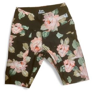 Twin Fantasy Floral Print Biker Shorts With Front Pockets Size M